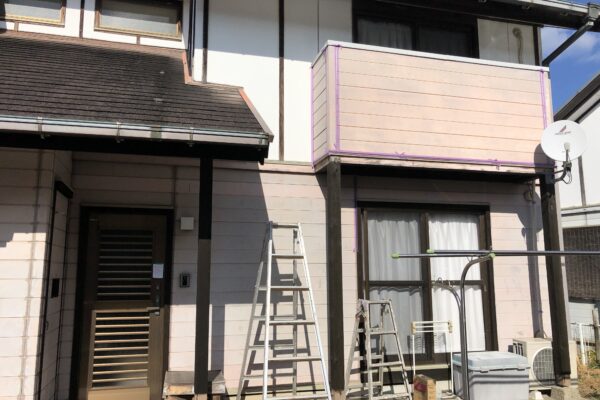 北九州市八幡西区　外壁塗装(サイディング)　サイディングコーキング打ち替え　木部補修・着色保護材塗布　Ｉ様邸